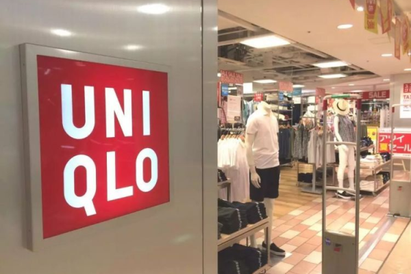 ユニクロジャパンの8月の既存店売上高は15%近く上昇