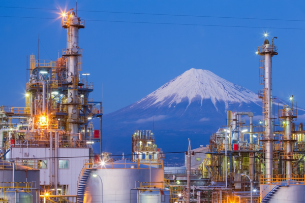 日本の工業および鉱業生産は9月に前月比で減少した